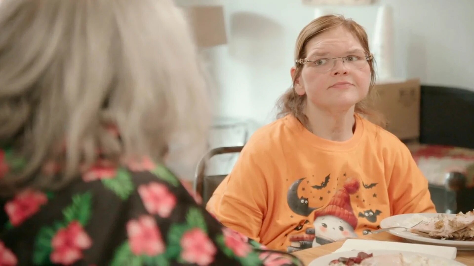 1000-lb Sisters S8E9 Crying Tears of Blood