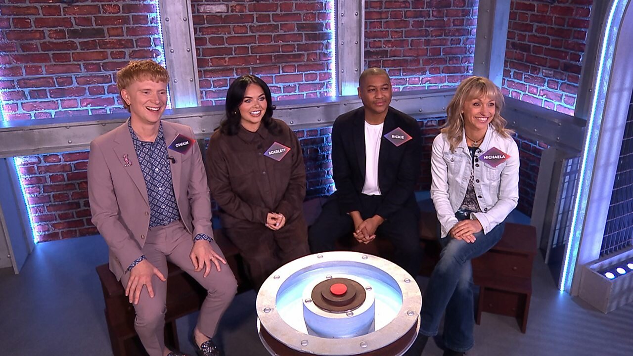 Bridge of Lies Celebrity Specials S4E9 Scarlett Moffatt, Owain Wyn Evans, Rickie Haywood-Williams, Michaela Strachan