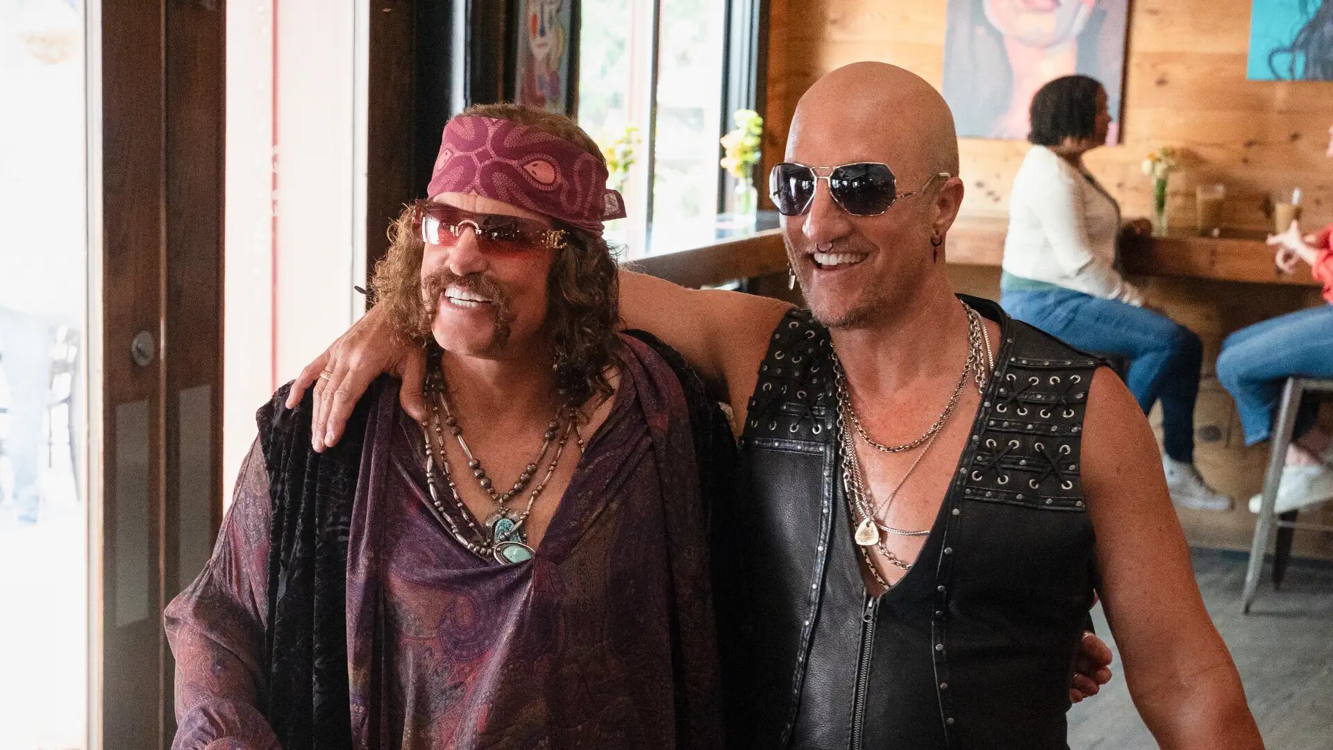 Brothers S1E4 The Band