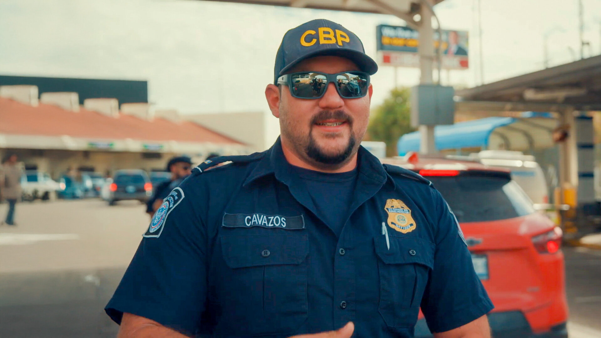 Contraband: Seized at the Border S6E8 ... And a Bag of Chips