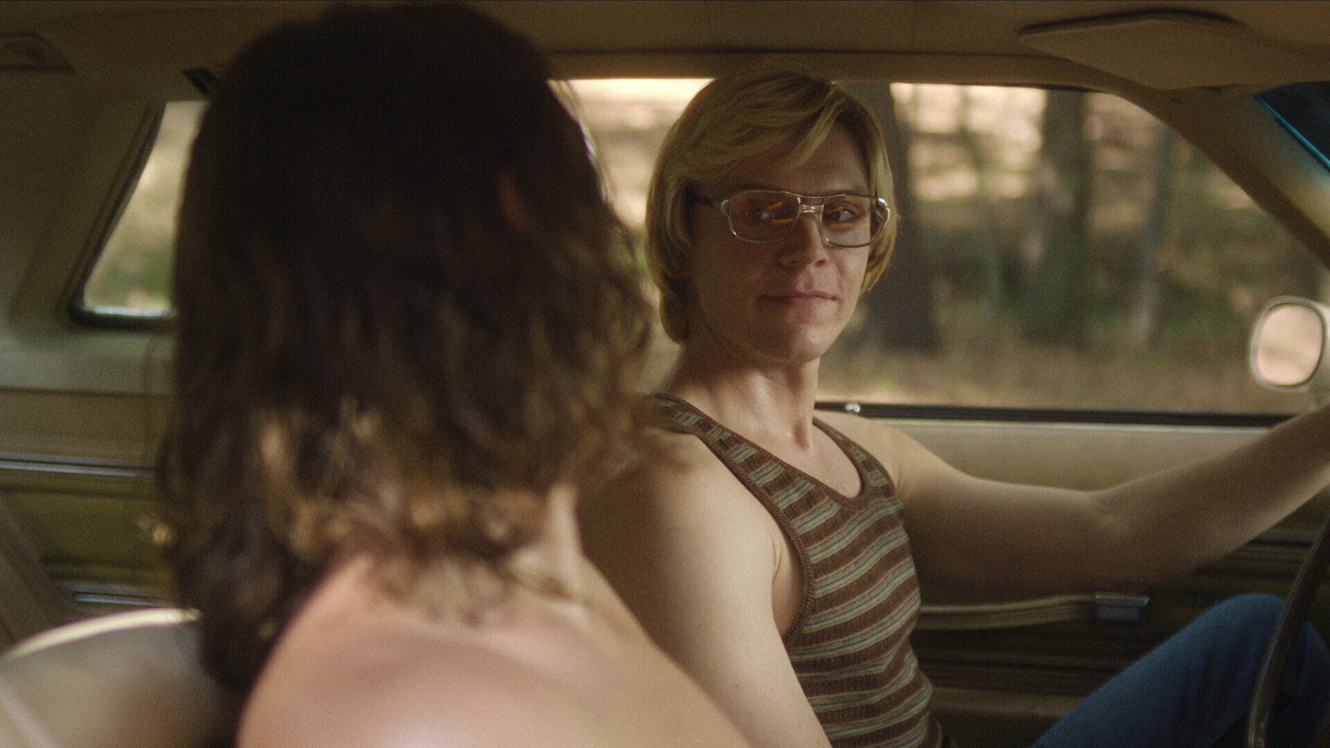 Dahmer - Monster: The Jeffrey Dahmer Story S1E3 Doin' A Dahmer