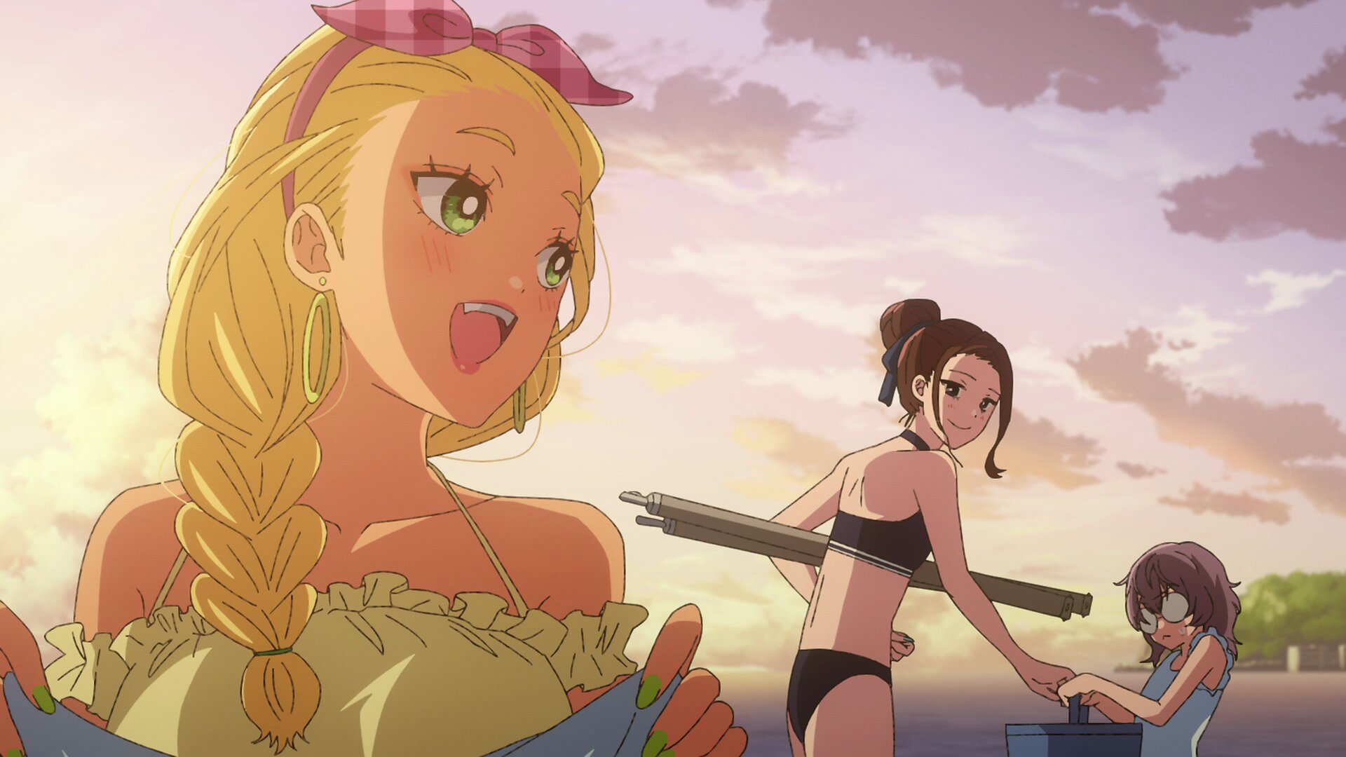 Gals Can't Be Kind to Otaku!? S1E5 So? You Like Our Swimsuits?