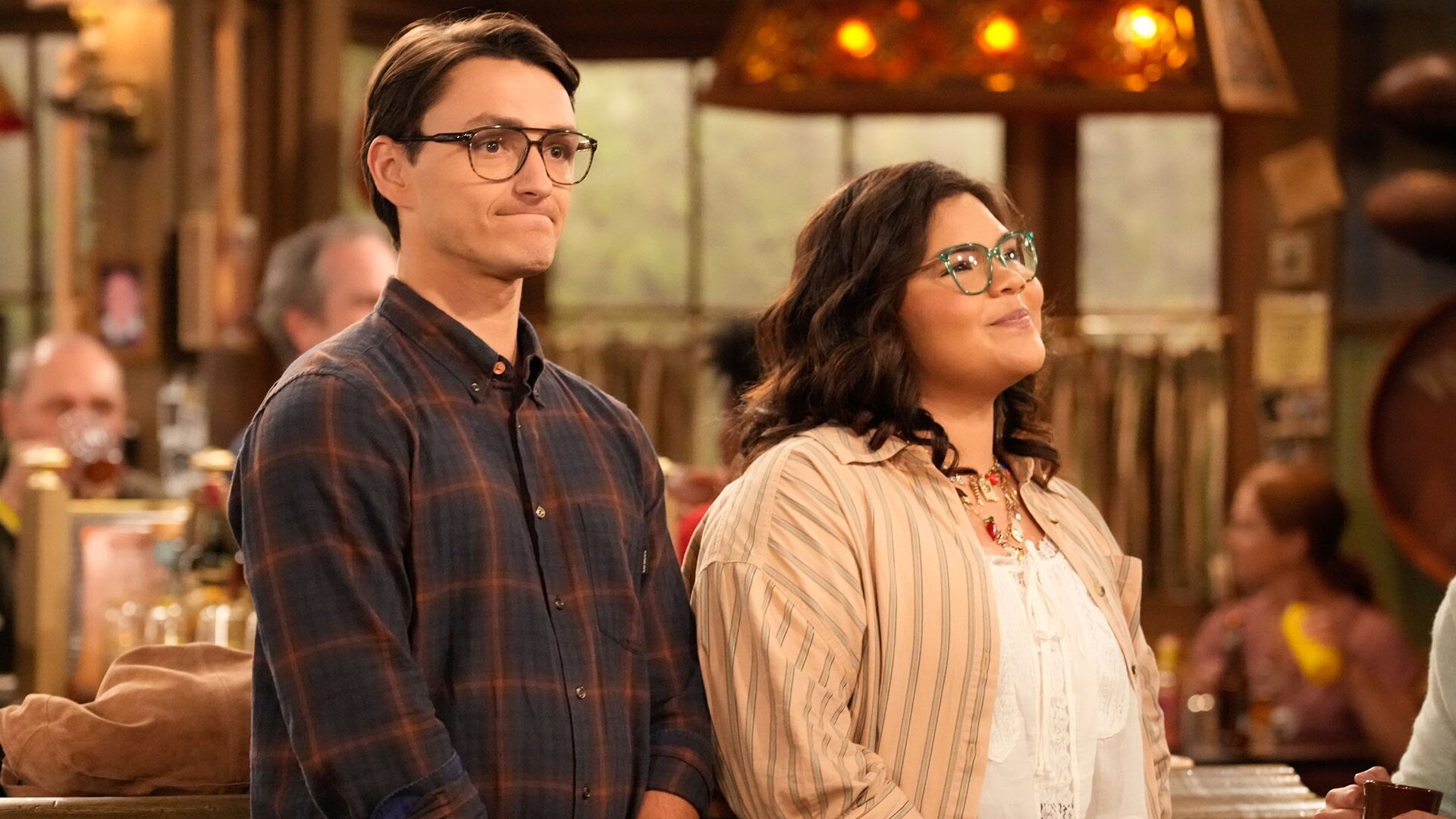 Happy's Place S2E6 Izzy and the Professor