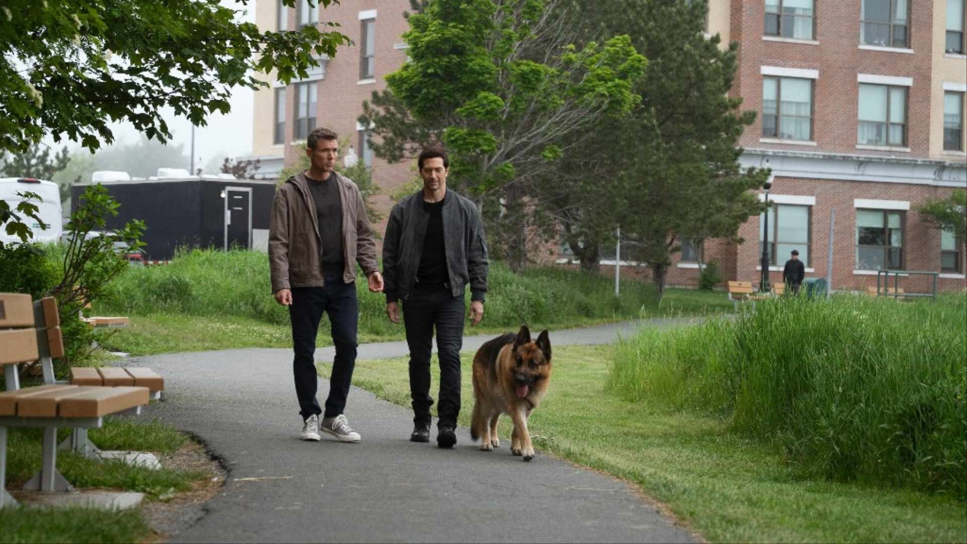 Hudson & Rex S9E1 The Man in the Hoodie