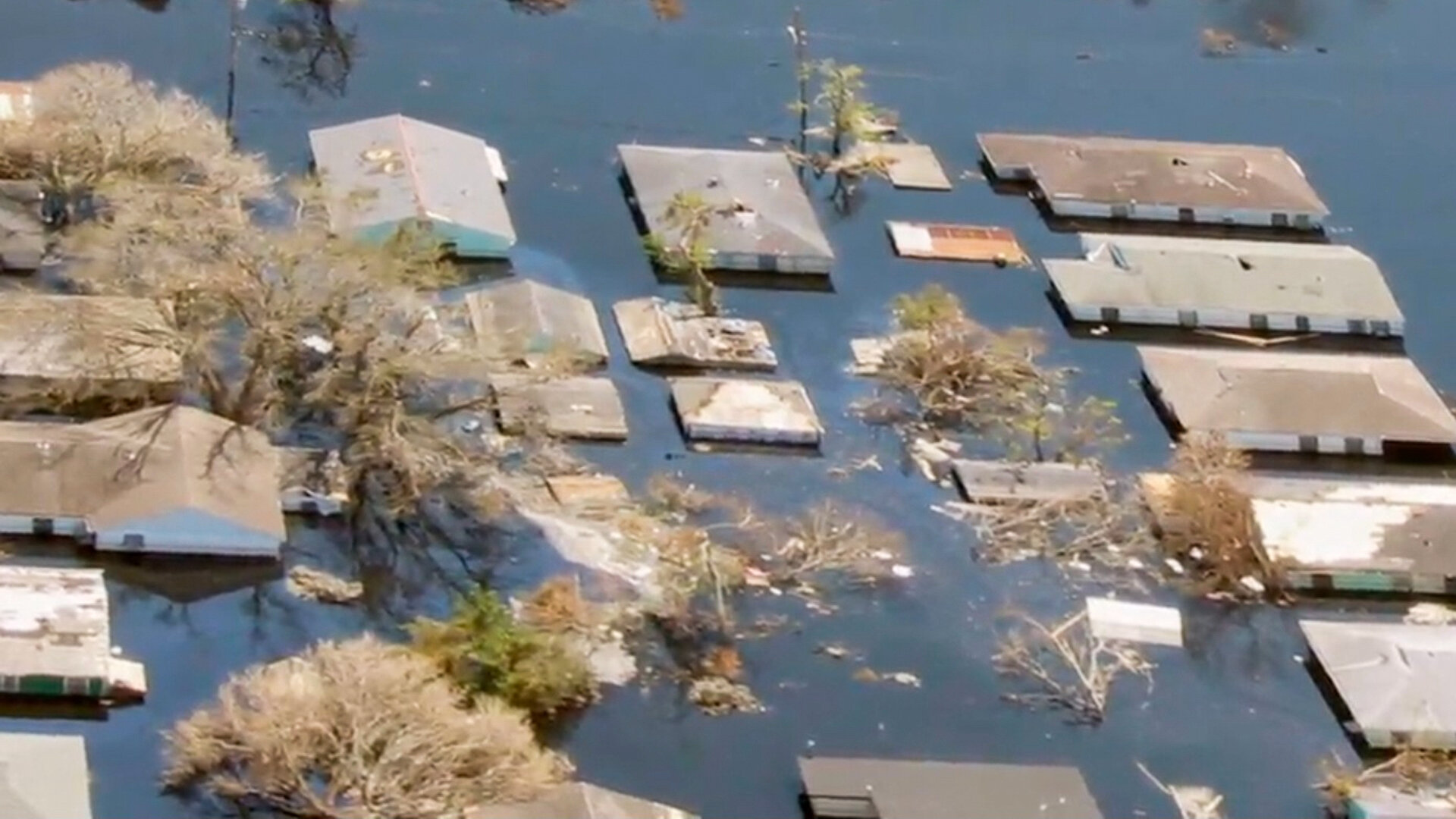 In the Eye of the Storm S4E4 Houston Hurricane Hell