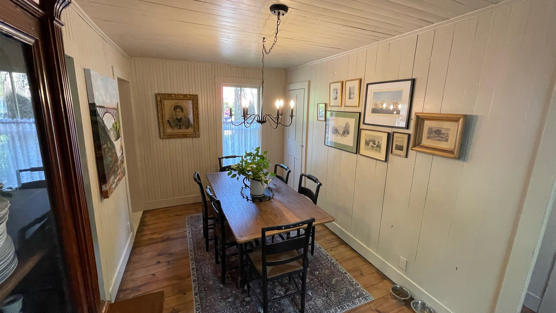 In with the Old S1E0 The Silver Lake, New York Cottage