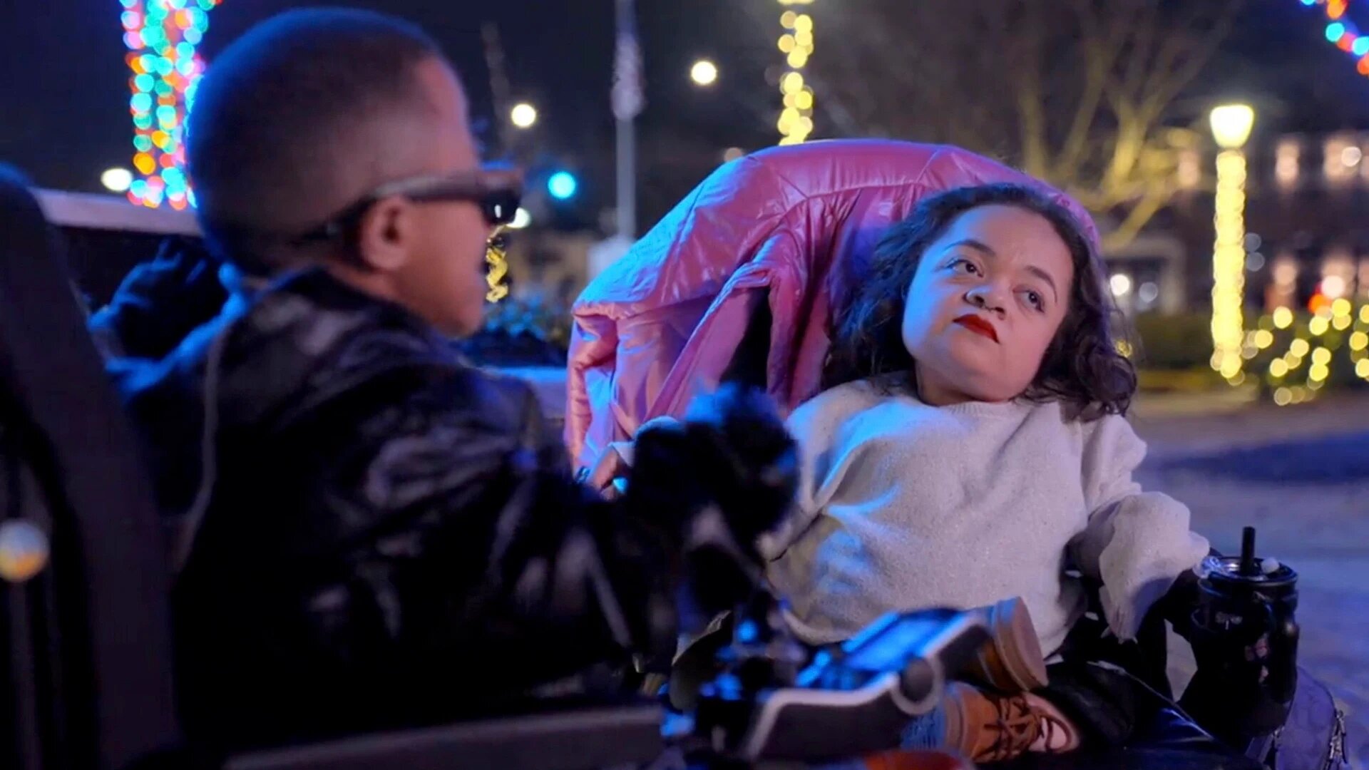 Jay & Pamela S2E5 I'll Be Santa, You'll Be Vixen