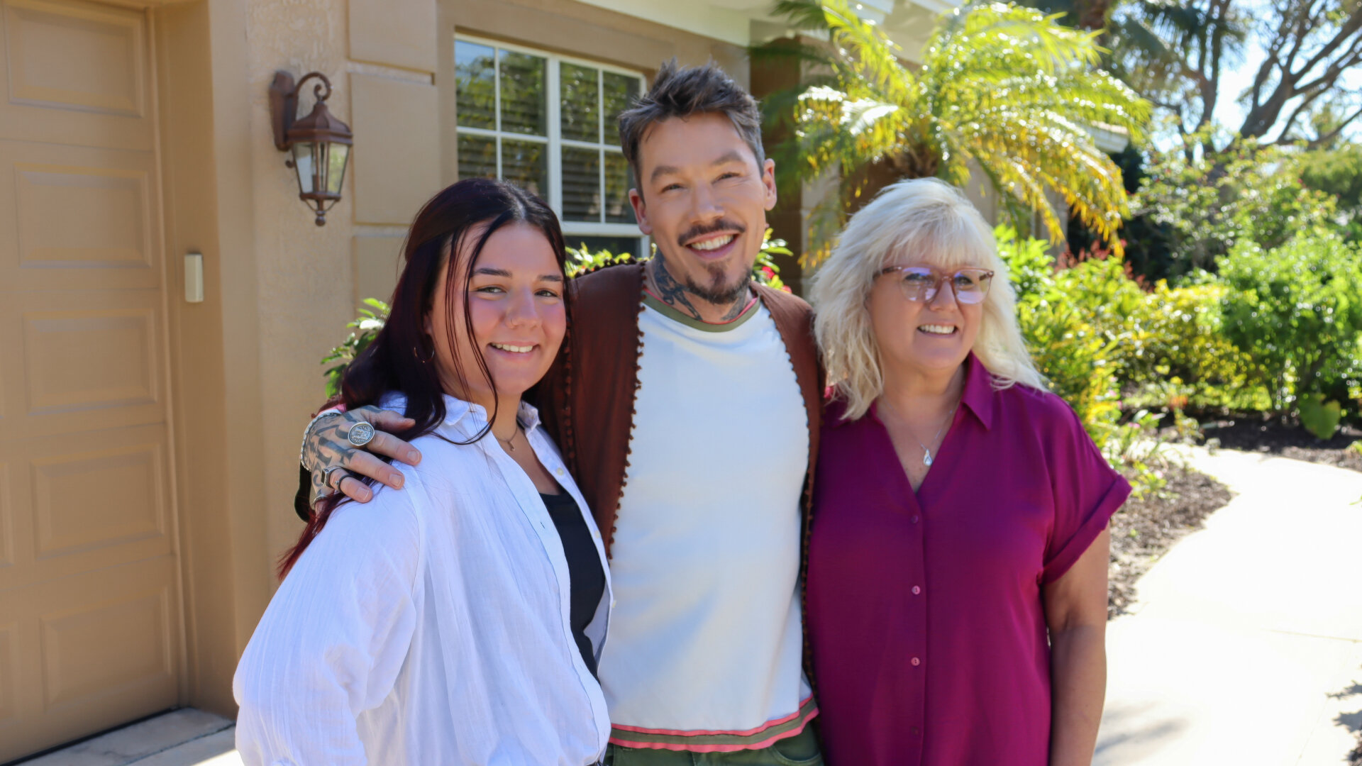 My Lottery Dream Home S19E9 $15 Million Unites the Family