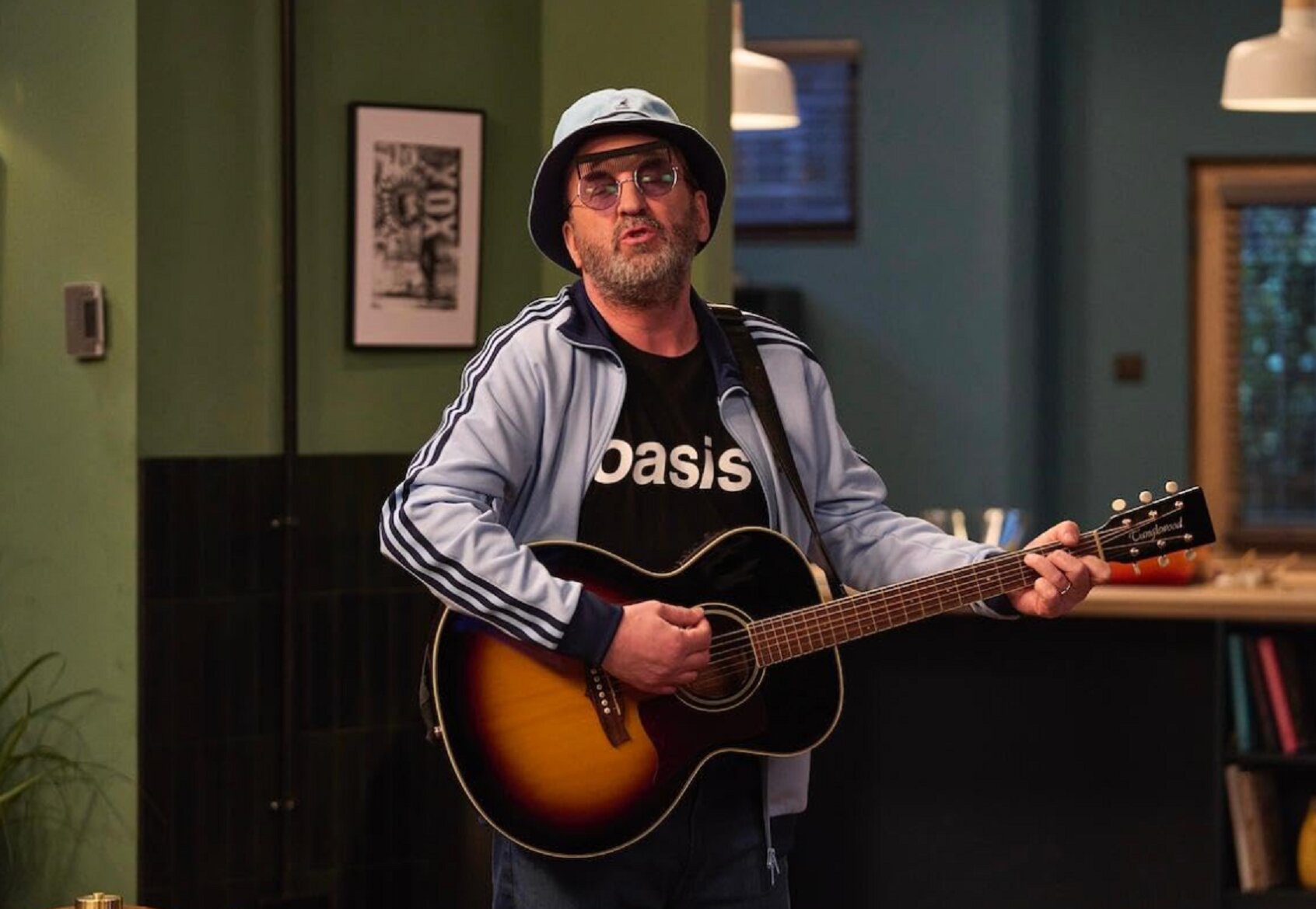 Not Going Out S14E4 Oasis