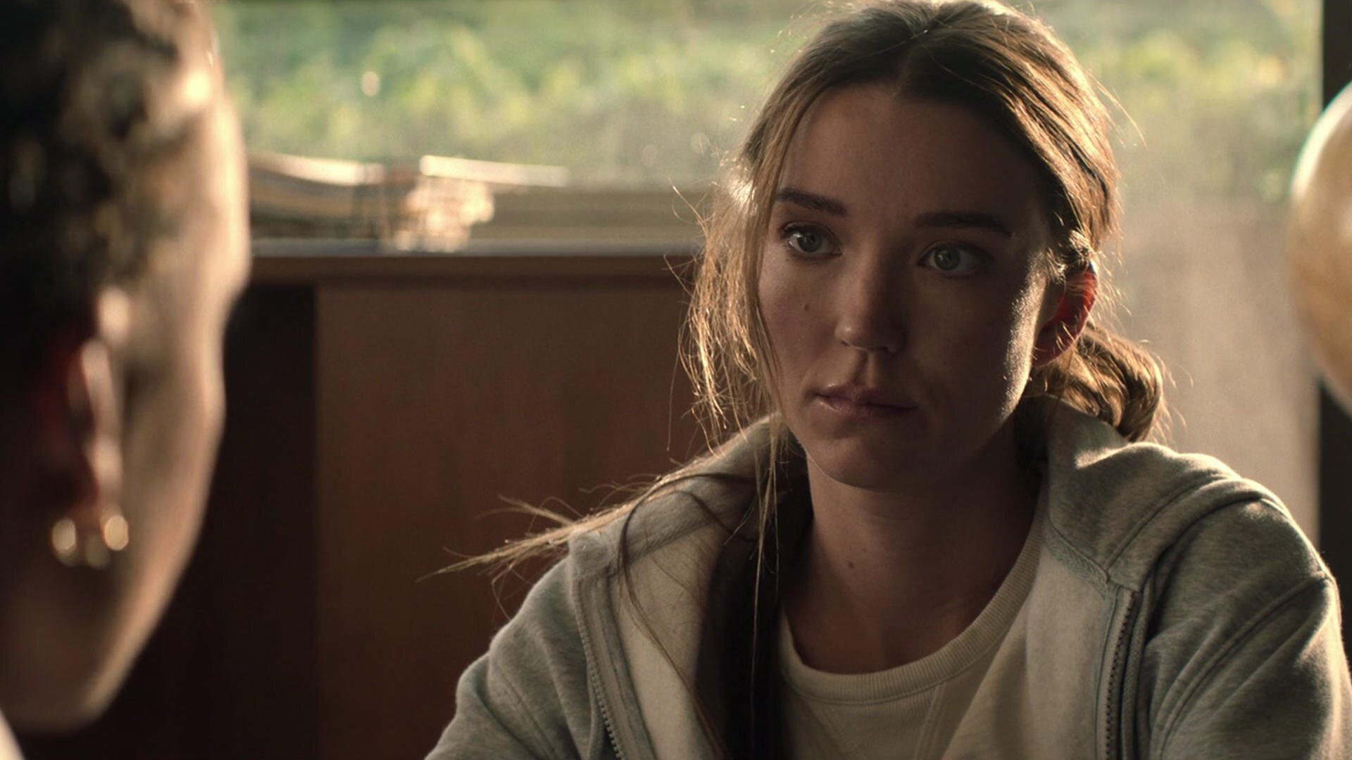 Paradise S2E6 Jane