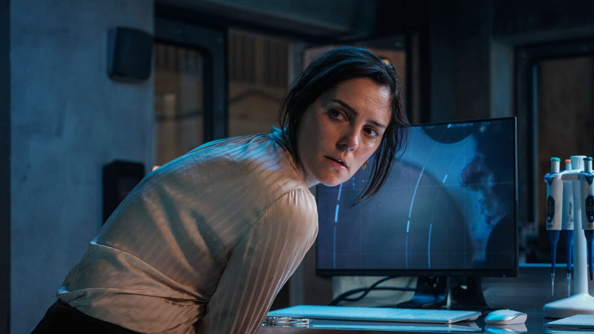 Paris Has Fallen S2E6 Episode 6