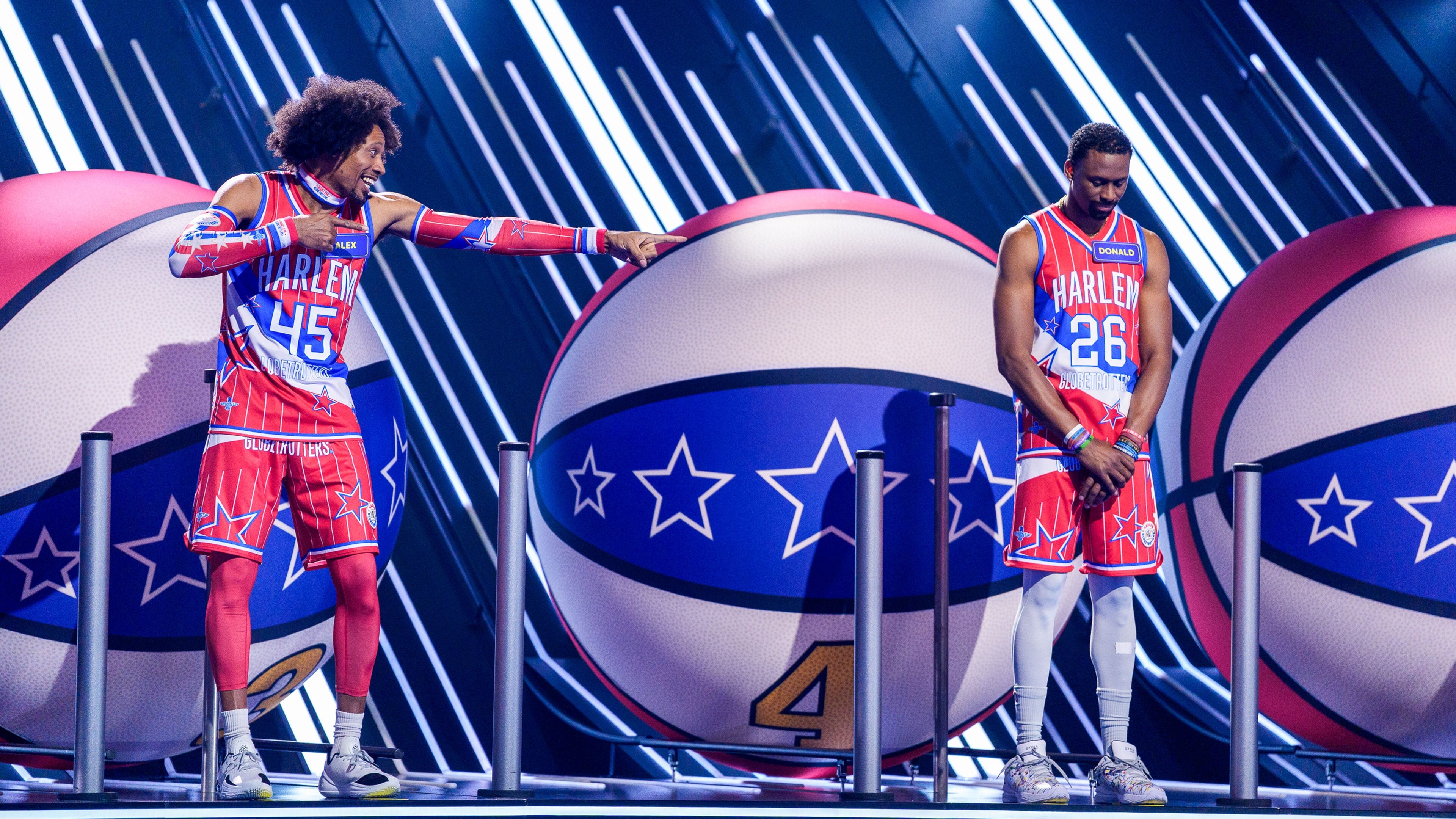 Quiz with Balls S3E8 Harlem Globetrotters vs. Washington Generals