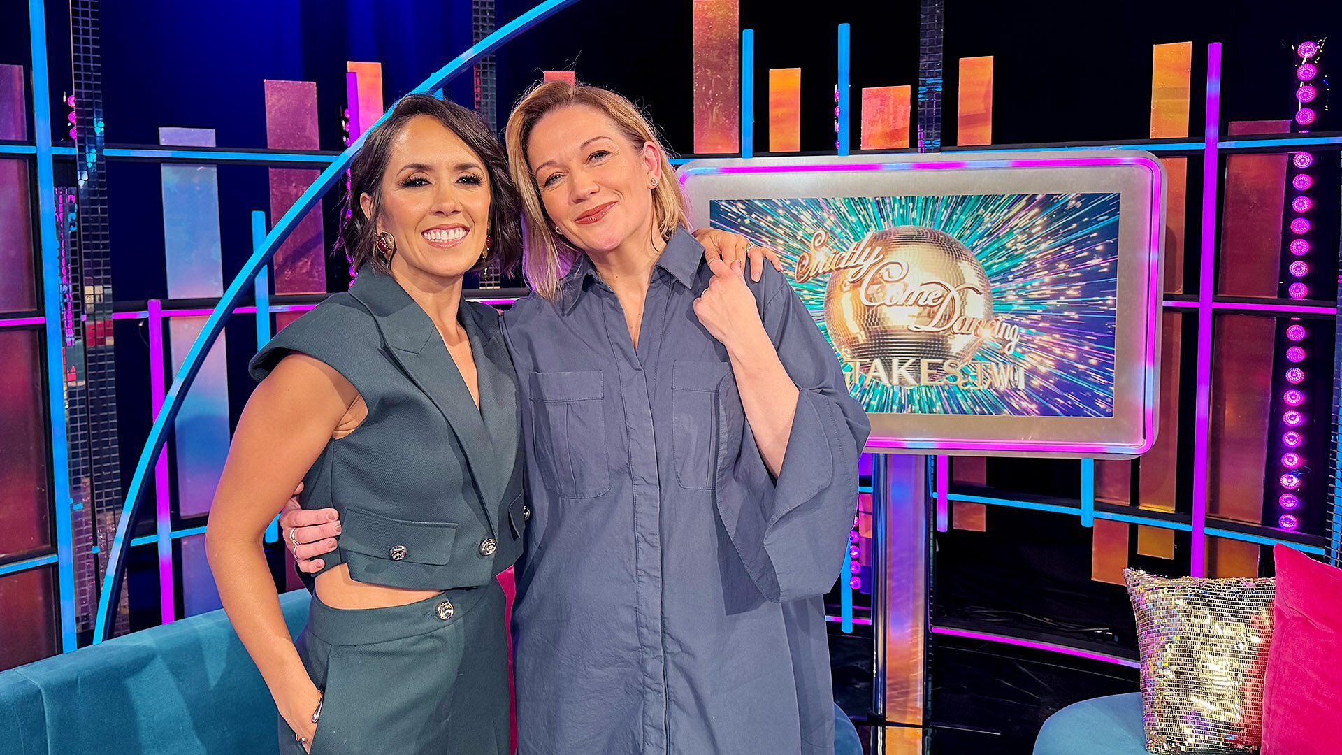 Strictly Come Dancing: It Takes Two S23E19 Episode 19