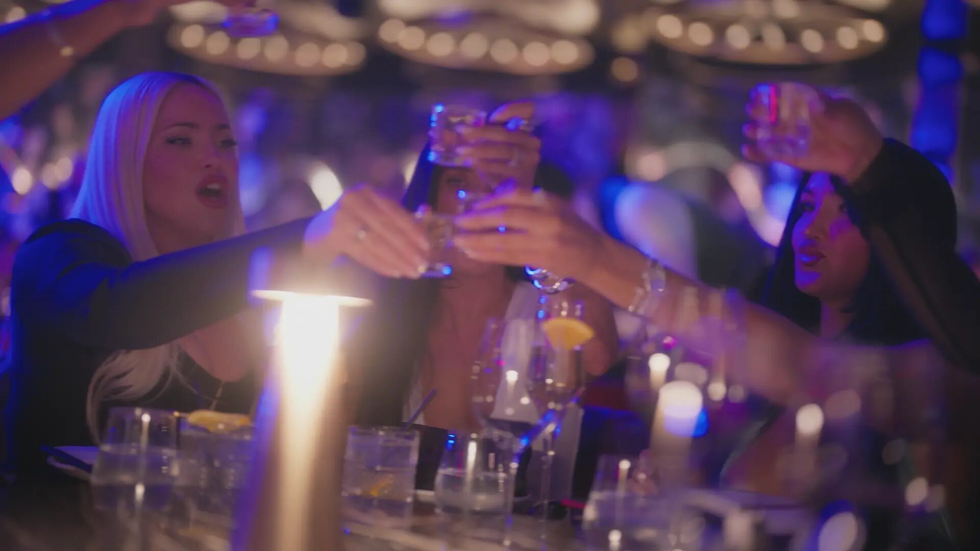 The Girls: A Khloé Kardashian Project S1E5 Excess Baggage