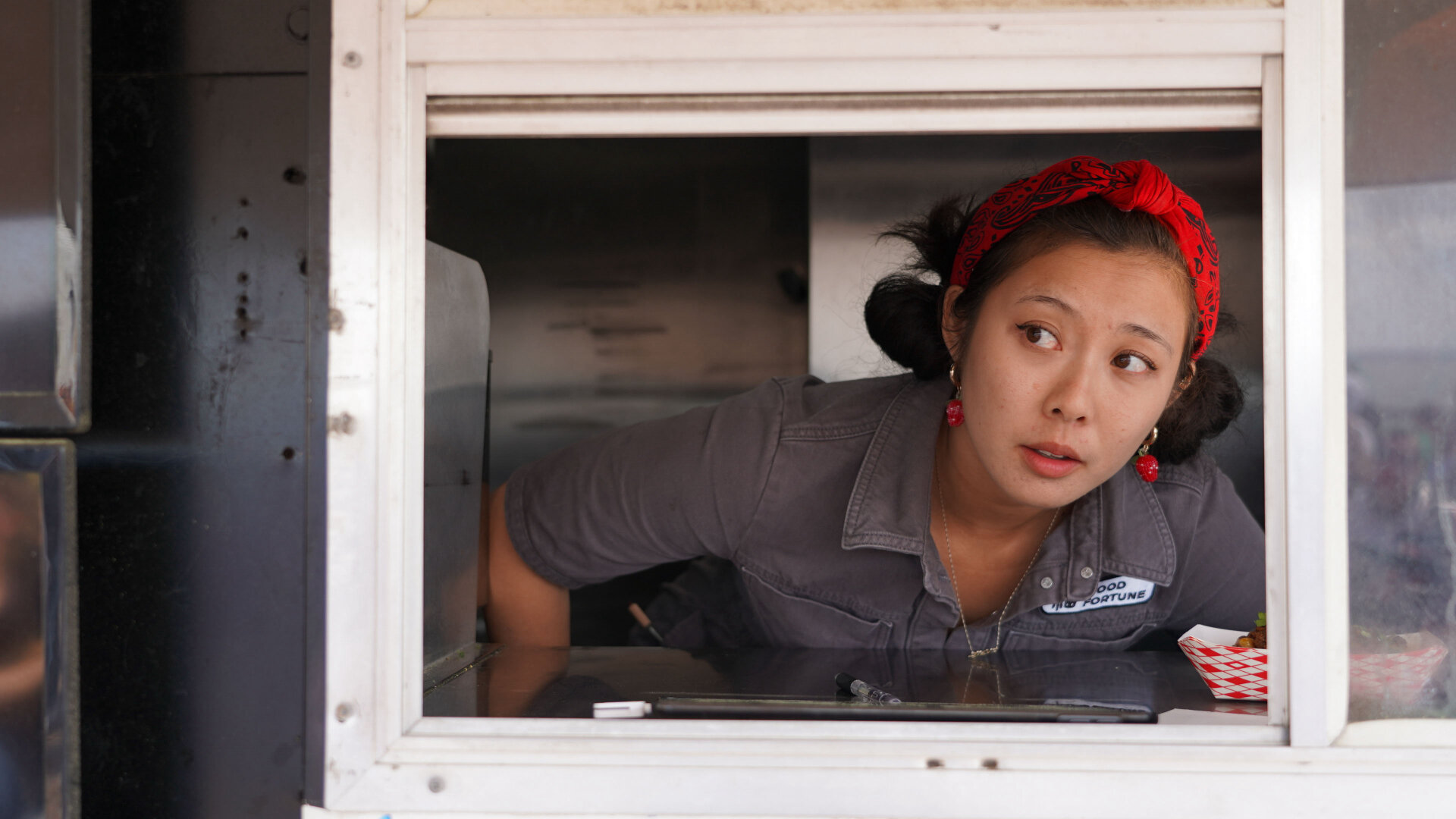 The Great Food Truck Race S18E7 Showdown in Newport News