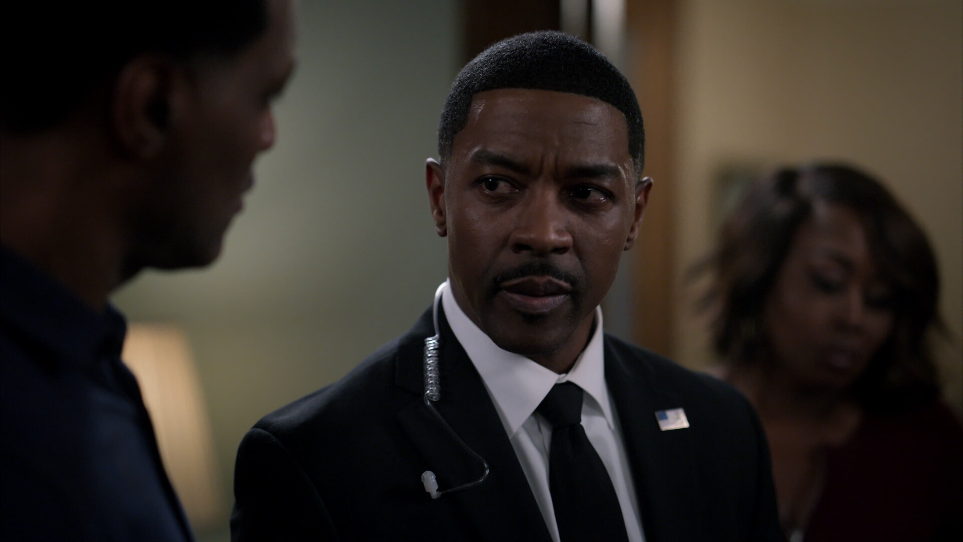 The Oval S7E13 The Hit List