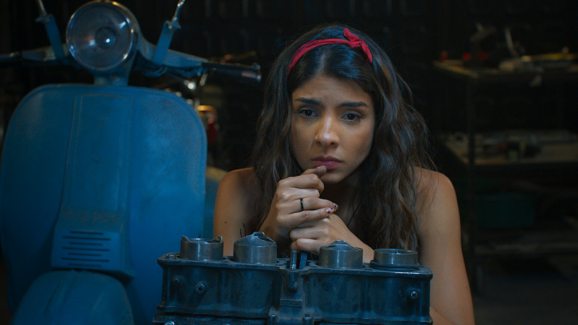 The Queen of Flow S3E1 Charly emprende su búsqueda para dar con el paradero de Yeimy
