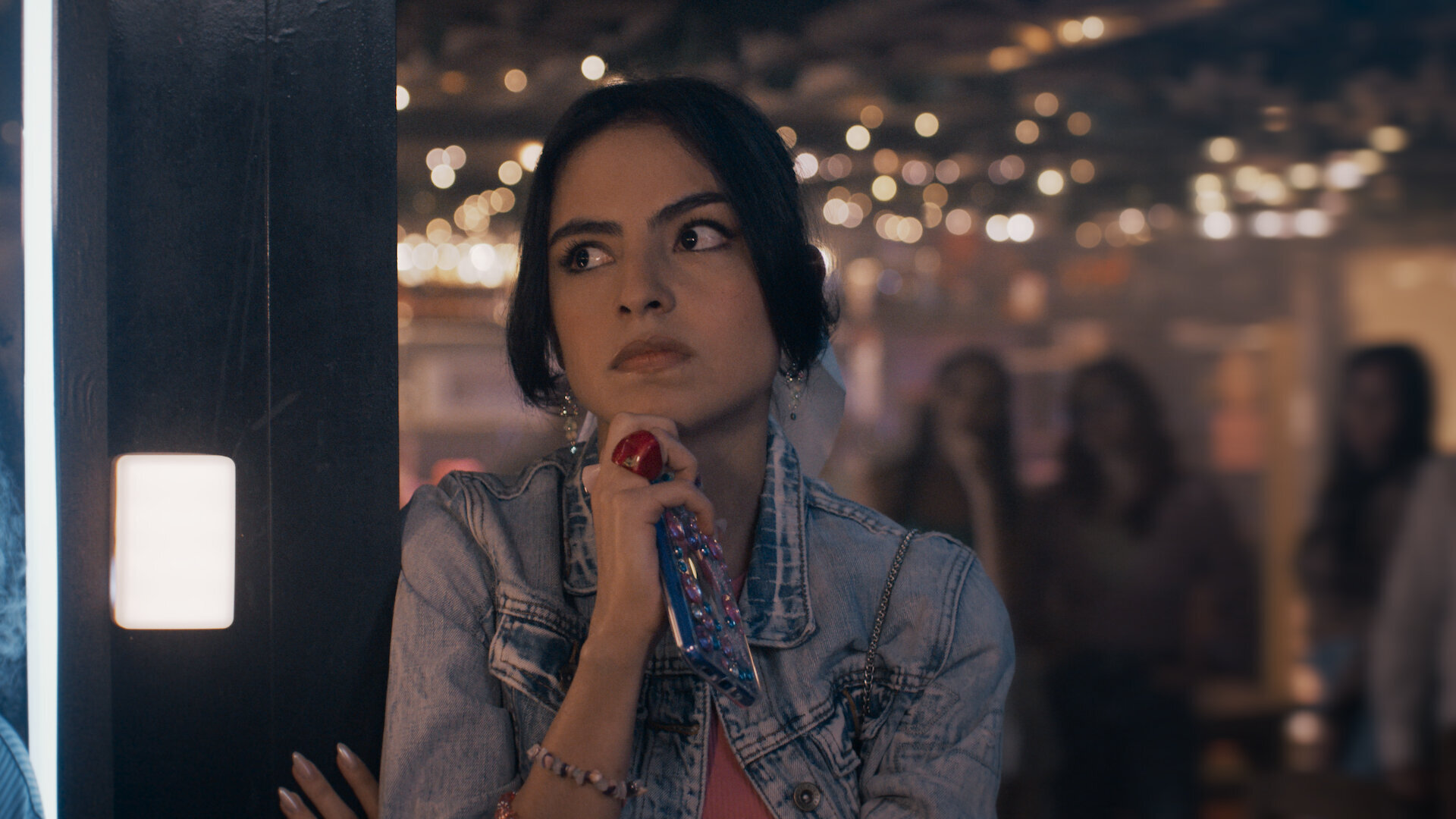 The Queen of Flow S3E6 Sky entra a Soul & Bass y empieza a trabajar con Charly